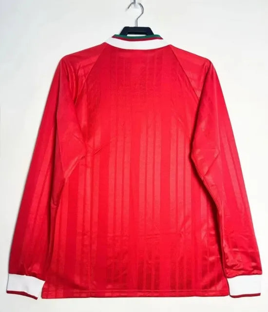 Liverpool Long Sleeve Retro Football Jersey – Front View
