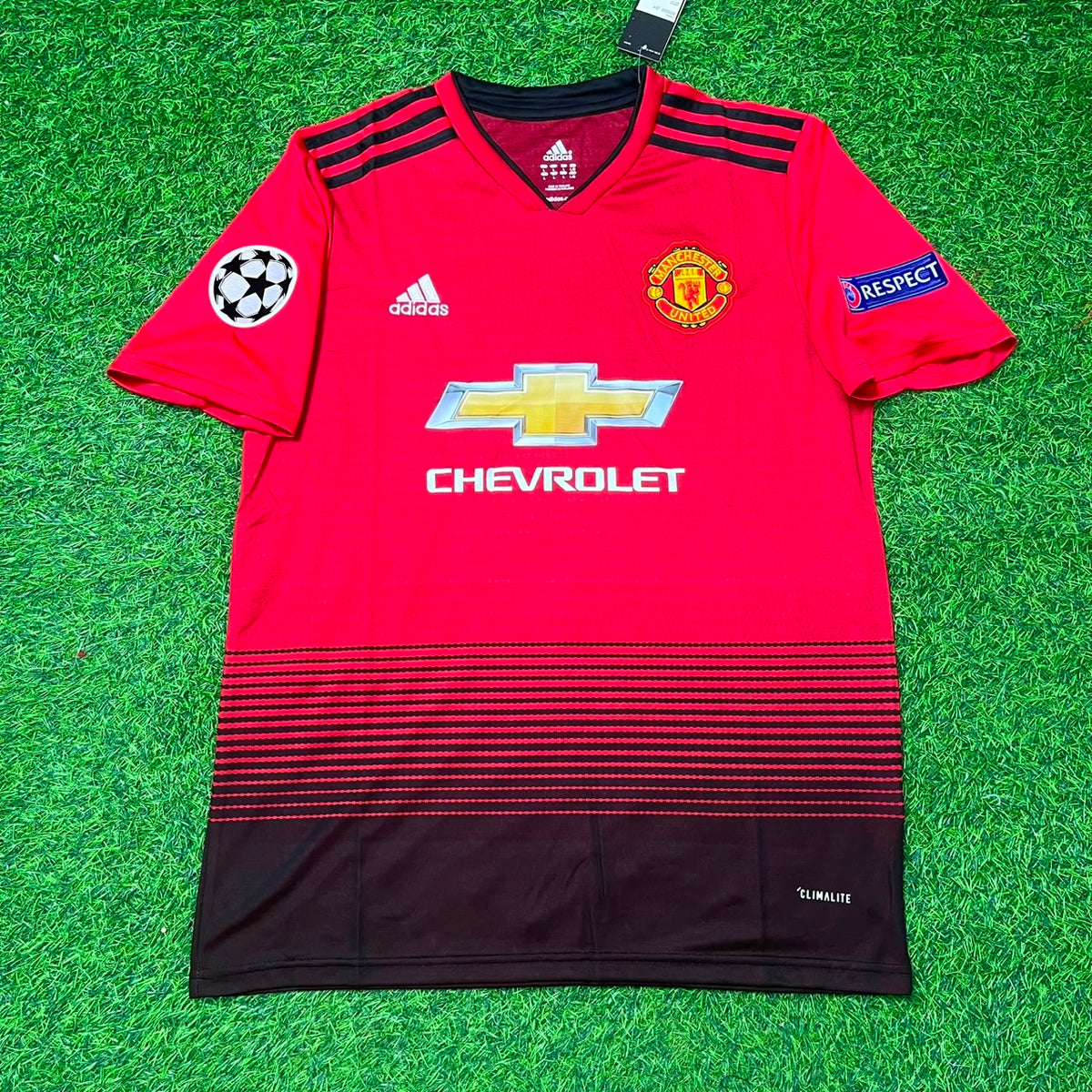 Fred #17 Manchester United 2018/2019 Season Home Red Retro Football Jersey – Front View