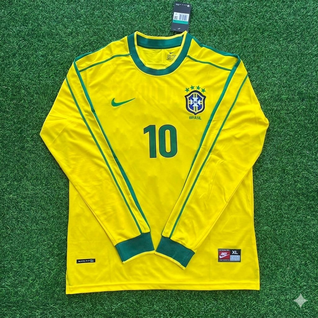 Brazil Long Sleeve Retro Football Kit Jersey Shirt – Pelé #10- – Front View