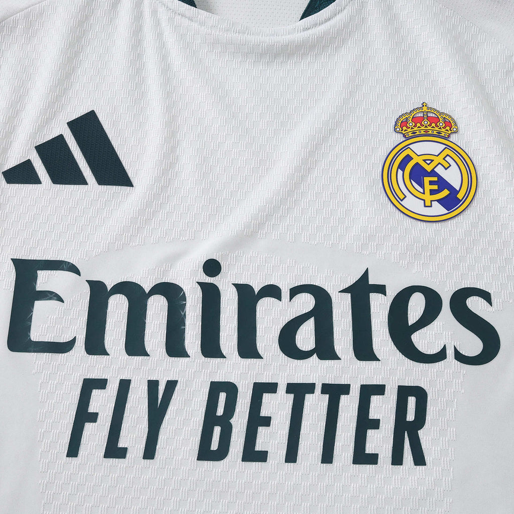 Real Madrid C.F. 2026-2027 Season Home Long Sleeve Football Jersey Trikot Maillot V4
