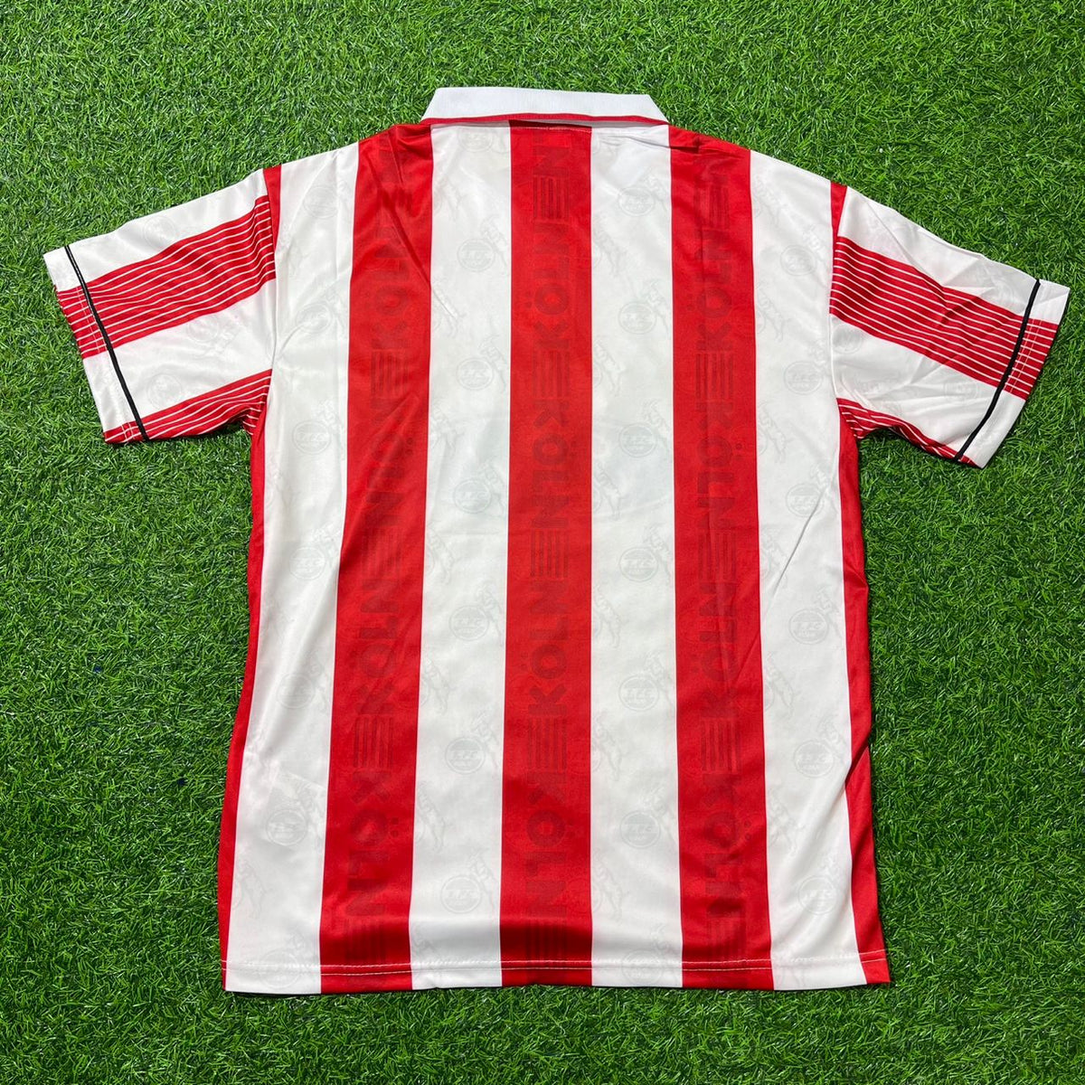 1995/96 1. FC Köln Retro Heimtrikot Fußball – Front View