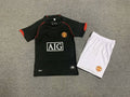 Manchester United Black Kids Children Set Retro Football Jersey Kinder – Back View