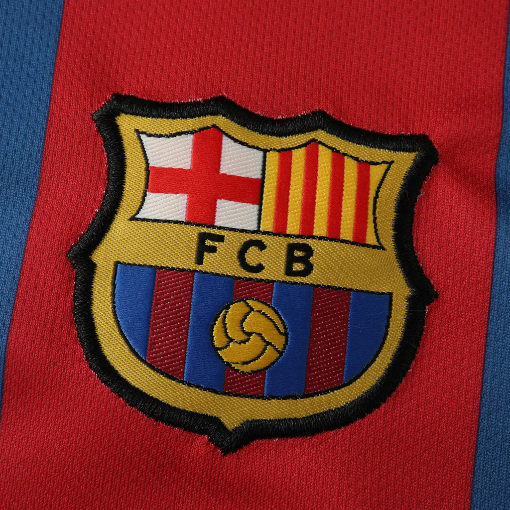 Lionel Messi Barcelona 2011 London Final Kids Retro Football Jersey – Detailed View