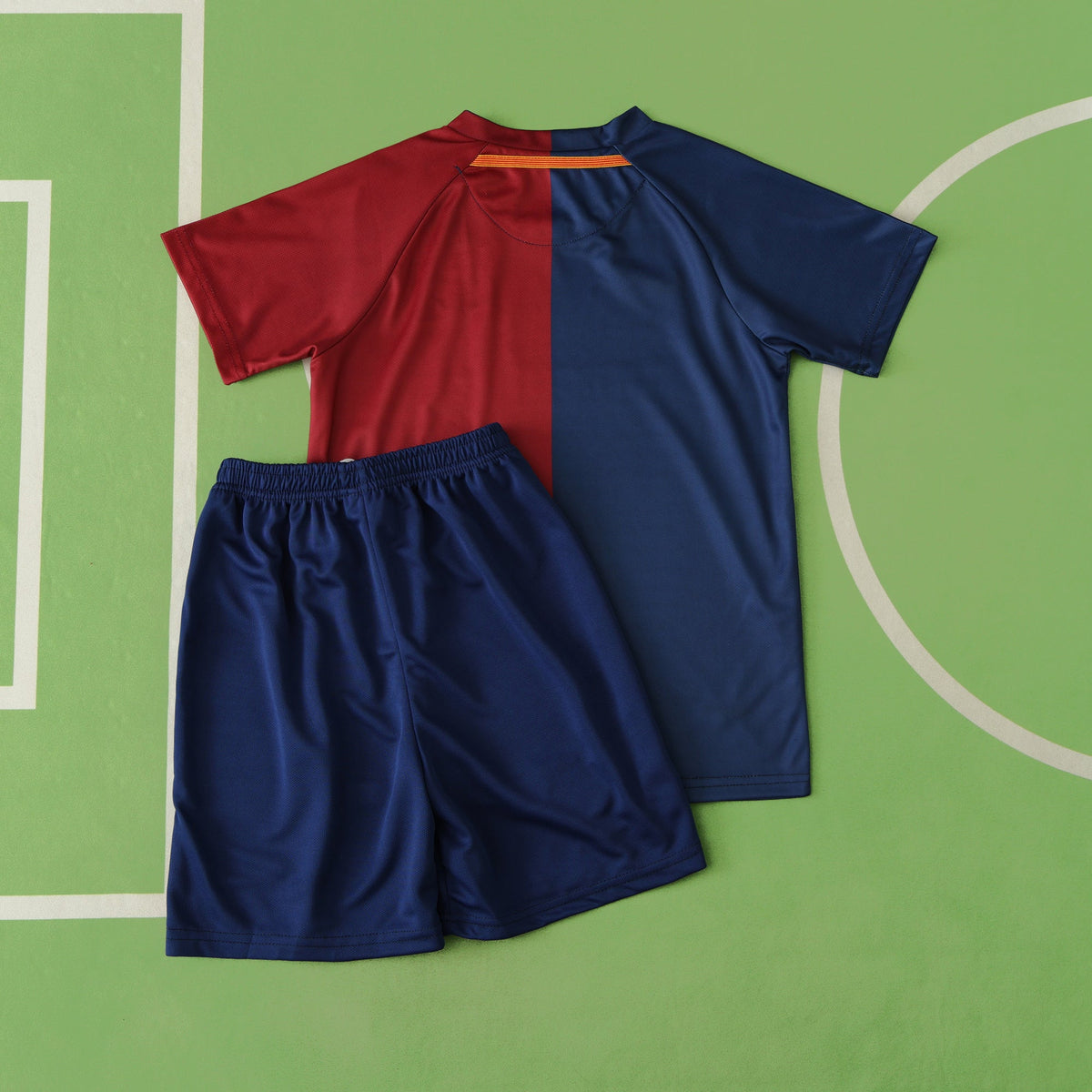 2008/09 Barcelona Home Kids Kit Kindertrui (Ages 3-13) – Front View