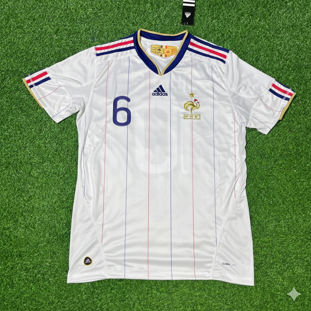 France EURO 2004 Retro Football Jersey – Claude Makelele – Front View