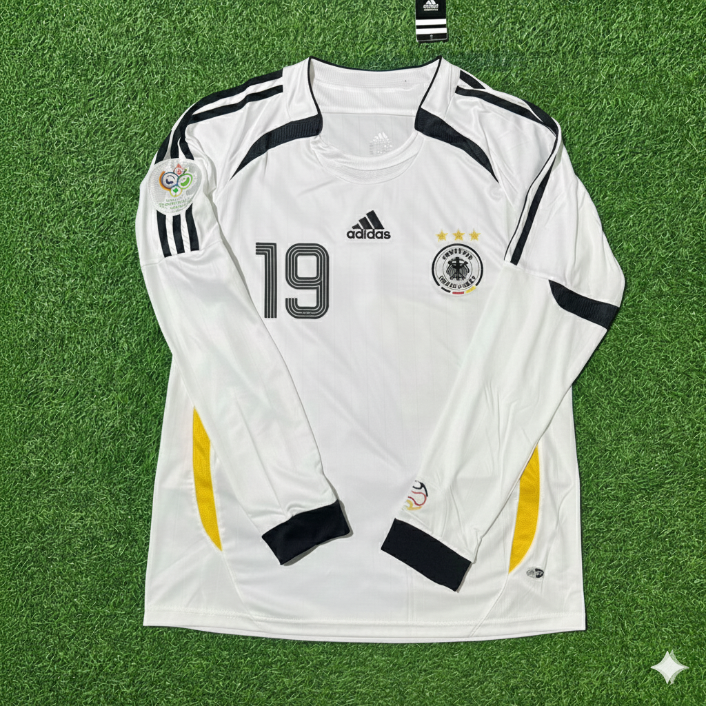 Germany World Cup Long Sleeve White Retro Football Jersey – Mario Götze – Front View