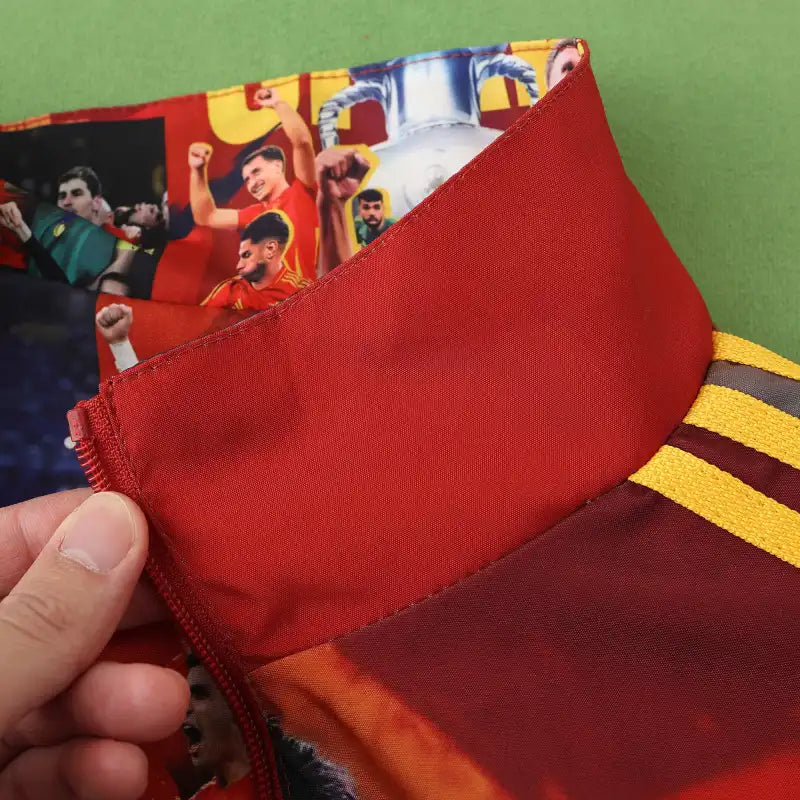 Spain 2025-26 Both Sides Football Windbreaker Windjacke – Front View