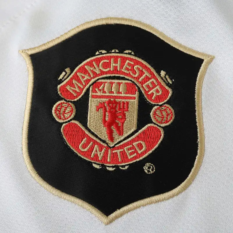 Manchester United F.C 06/07 Season Away White Retro Jersey – 7