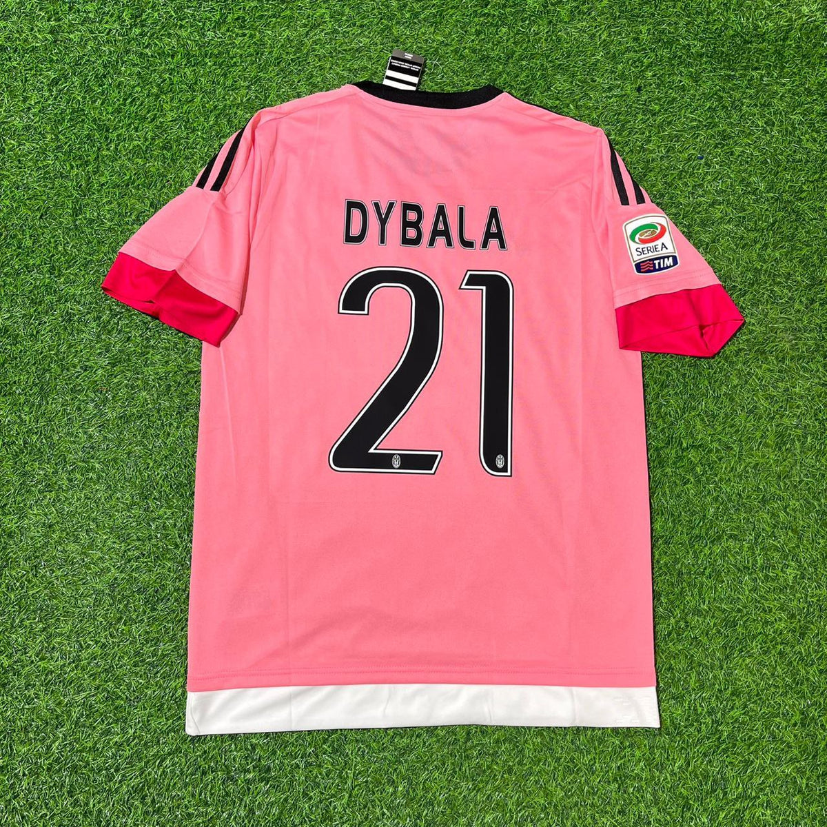 Paulo Dybala Juventus Retro Pink 2015-2016 Jersey – Back View