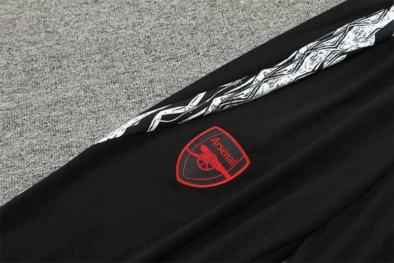 2025 Arsenal Grey Football Tracksuit Training Set – Detailed View