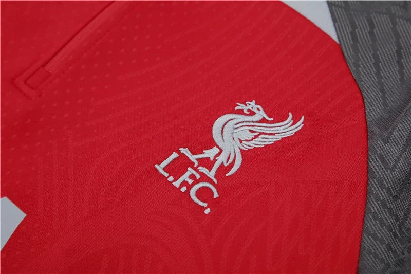 2025 Liverpool Red Football Tracksuit Training Set – Detailed View