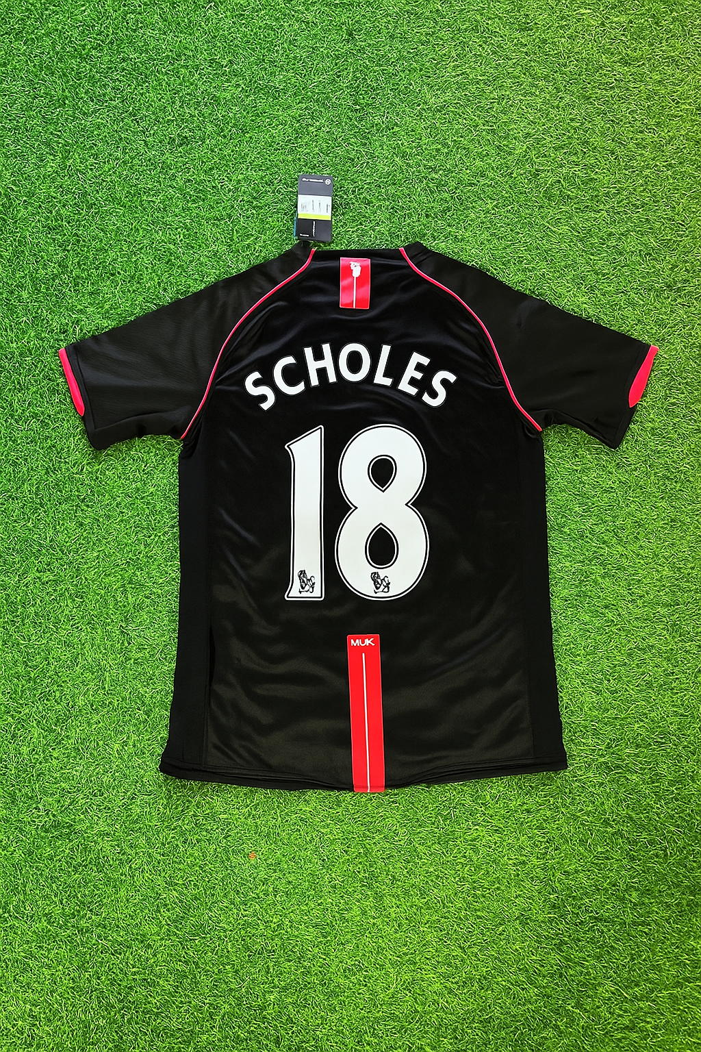 Paul Scholes Manchester United 2007-2008 Black Retro Jersey – Back View