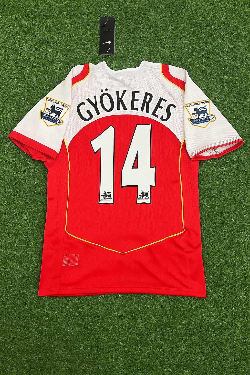 Viktor Gyökeres Arsenal 2003-2005 Retro Jersey – Back View