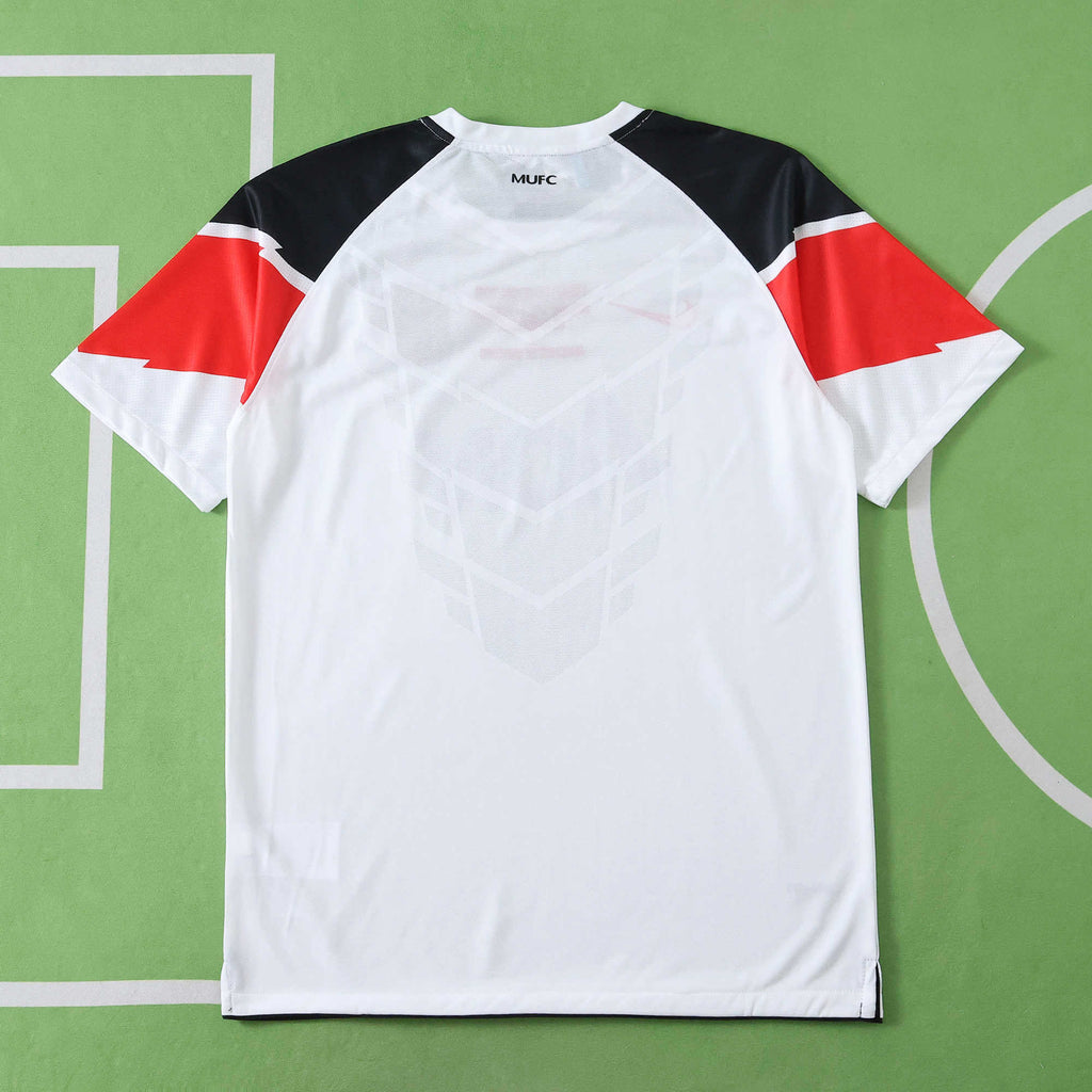 Manchester United F.C. 2010-2011 Season Away White Retro  Football Jersey Trikot Maillot V2
