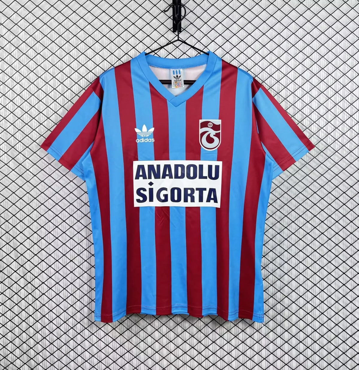 Mohamed Salah #10 Trabzonspor Football Jersey – Front View