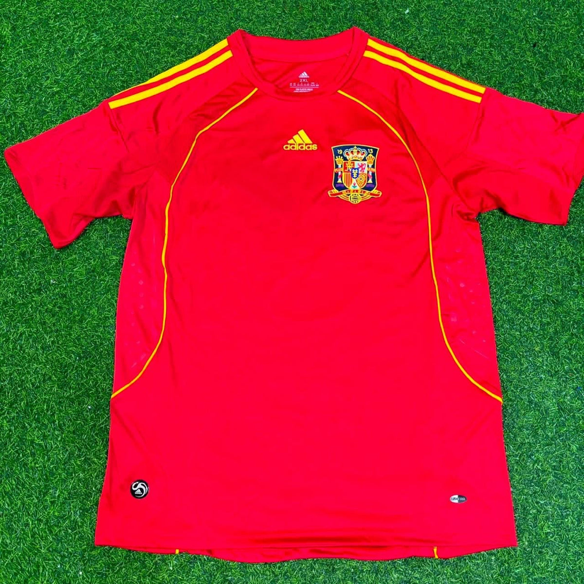 Santi Cazorla #12 Spain EURO 2008 Red Home Retro Football Jersey – Front View