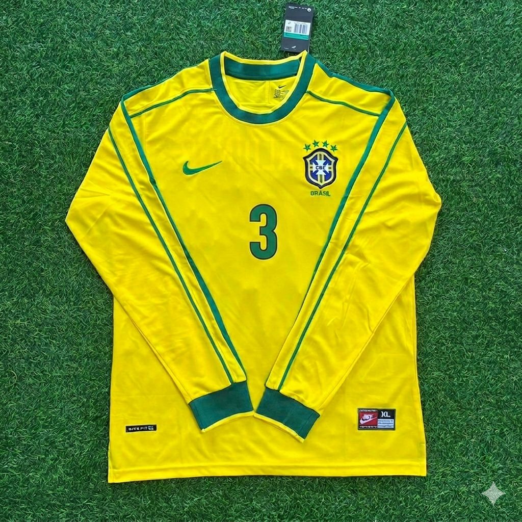 Brazil Long Sleeve Retro Football Kit Jersey Shirt – Roberto Carlos #3- – Front View