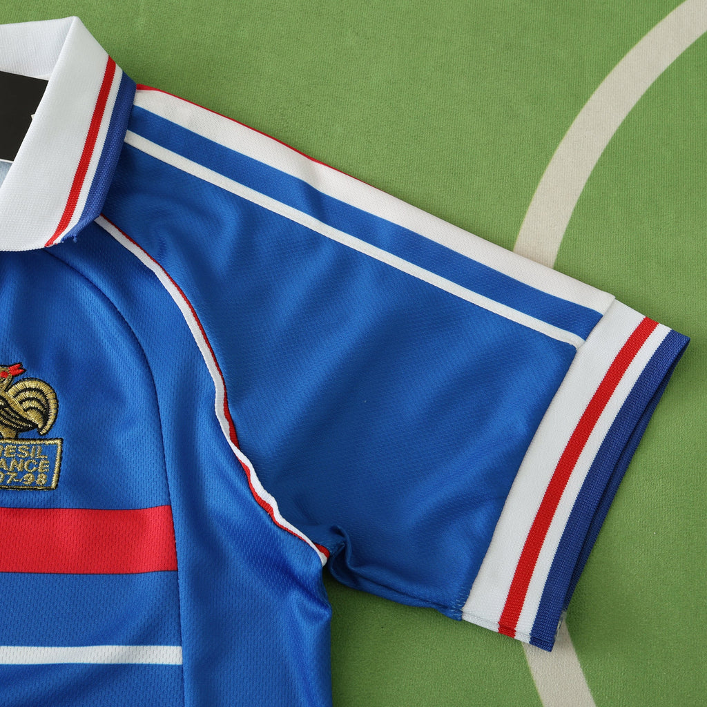 1998 France Home Kids Kit Kindertrui (Ages 3-13) – Detailed View