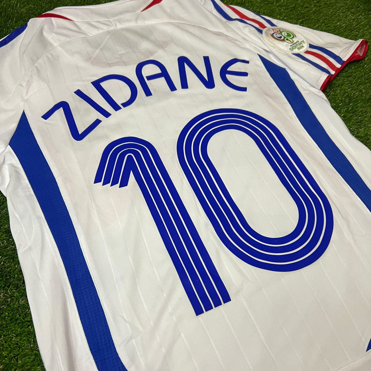 Zinedine Zidane France 2006 World Cup Final White Retro Kit – | | – Detailed View