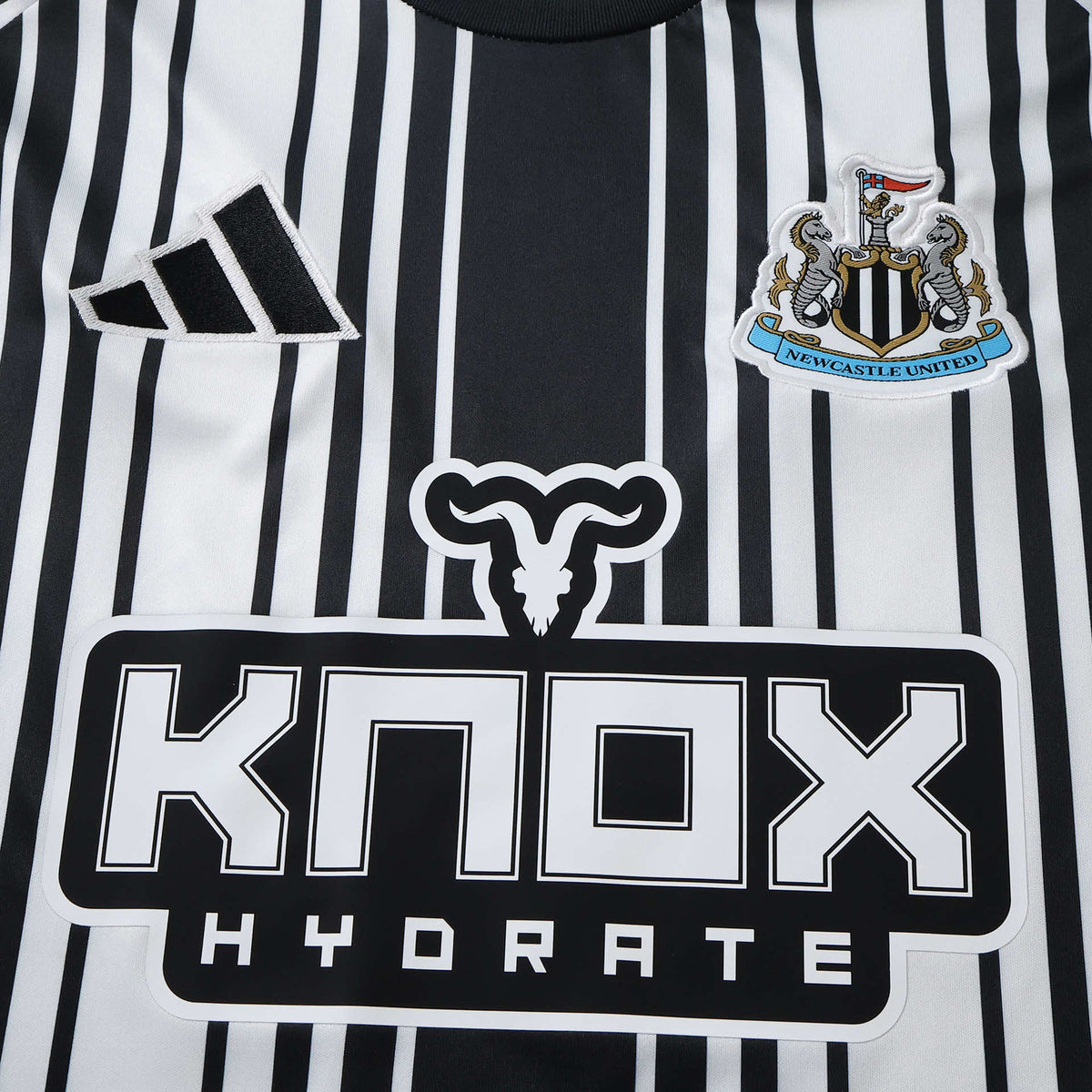 Newcastle United 2026-2027 Season Home Football Jersey Trikot Maillot V3