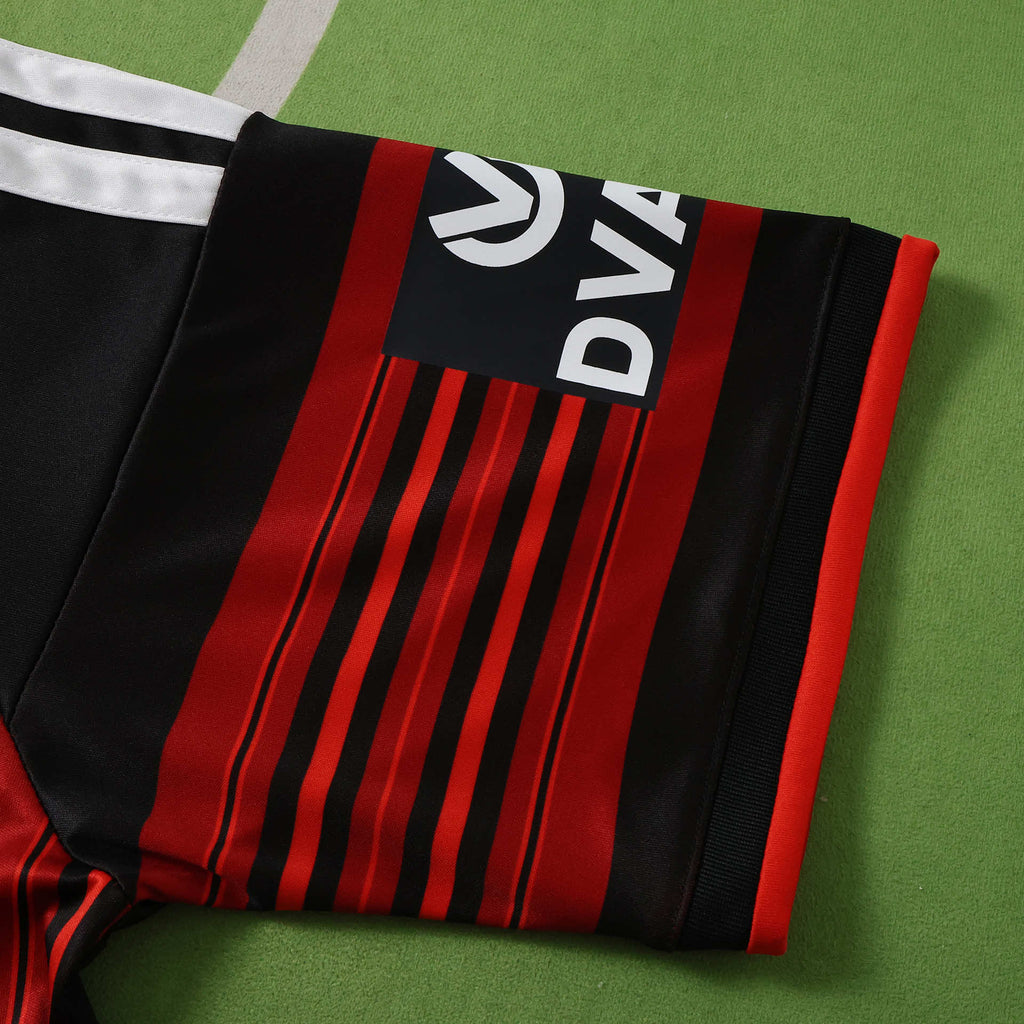 Eintracht Frankfurt 2026-2027 Season Home Football Jersey Trikot Maillot V5