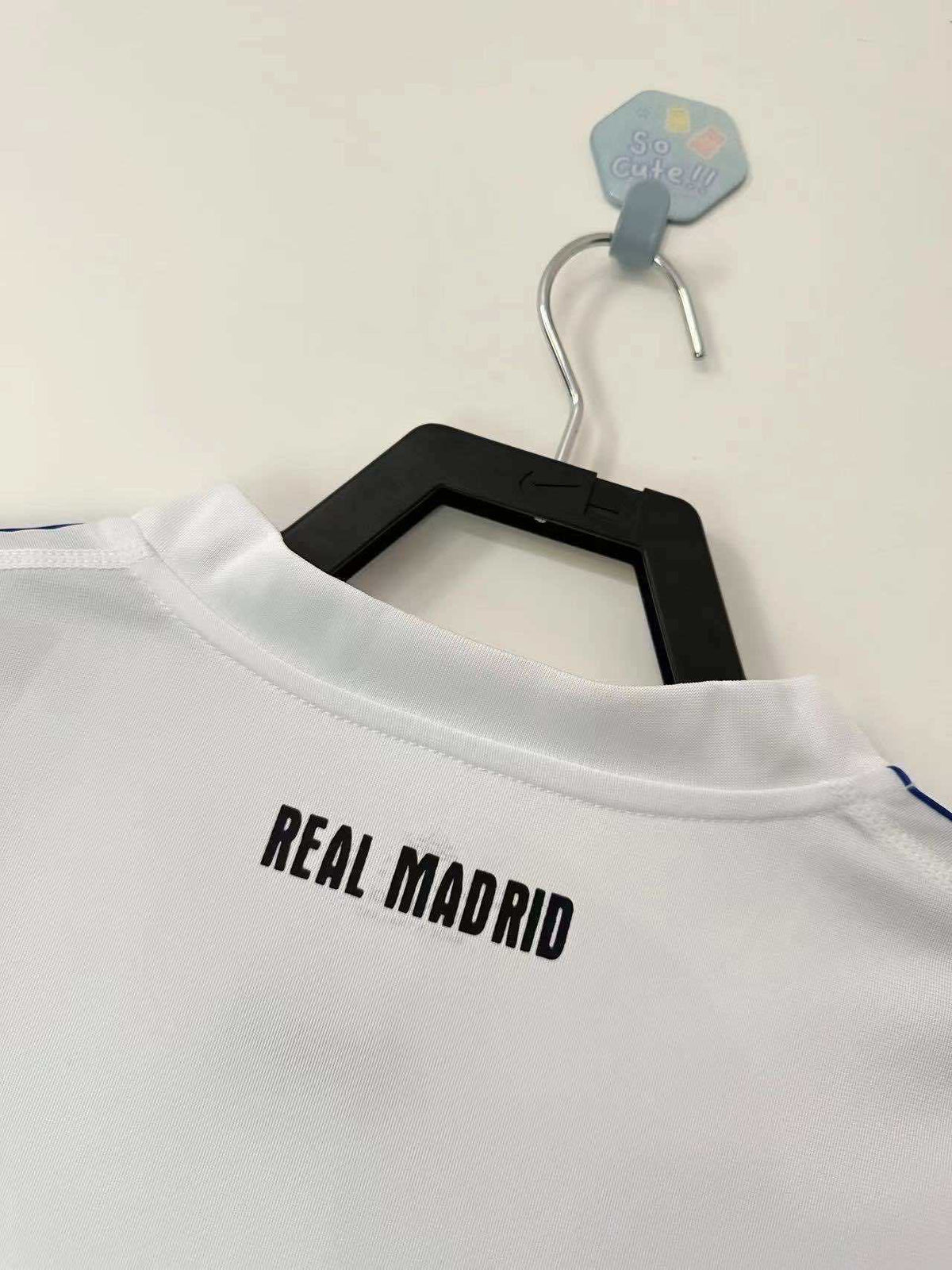 Real Madrid C.F. 2010-2011 Season Home Retro Football Jersey Trikot Maillot V4