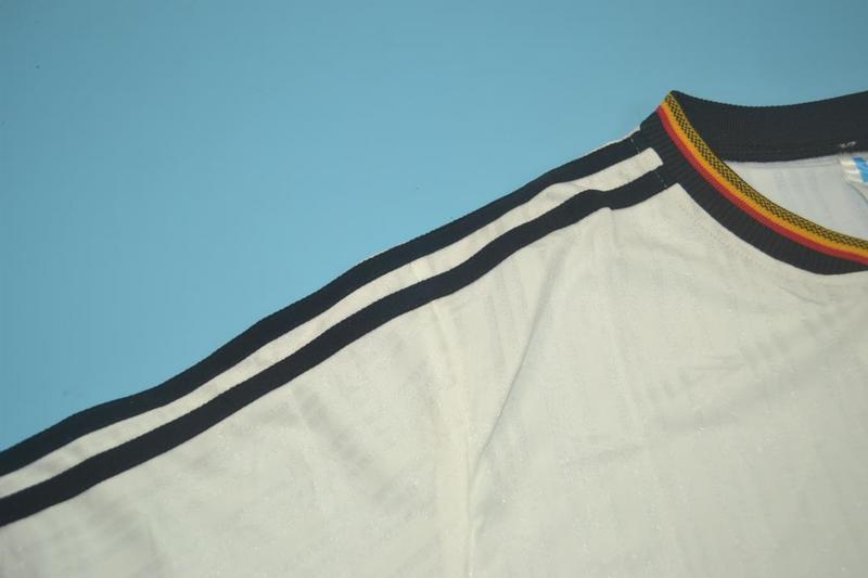 Oliver Bierhoff Deutschland EM 1996 Finale Germany Heim Retro Set – Detailed View