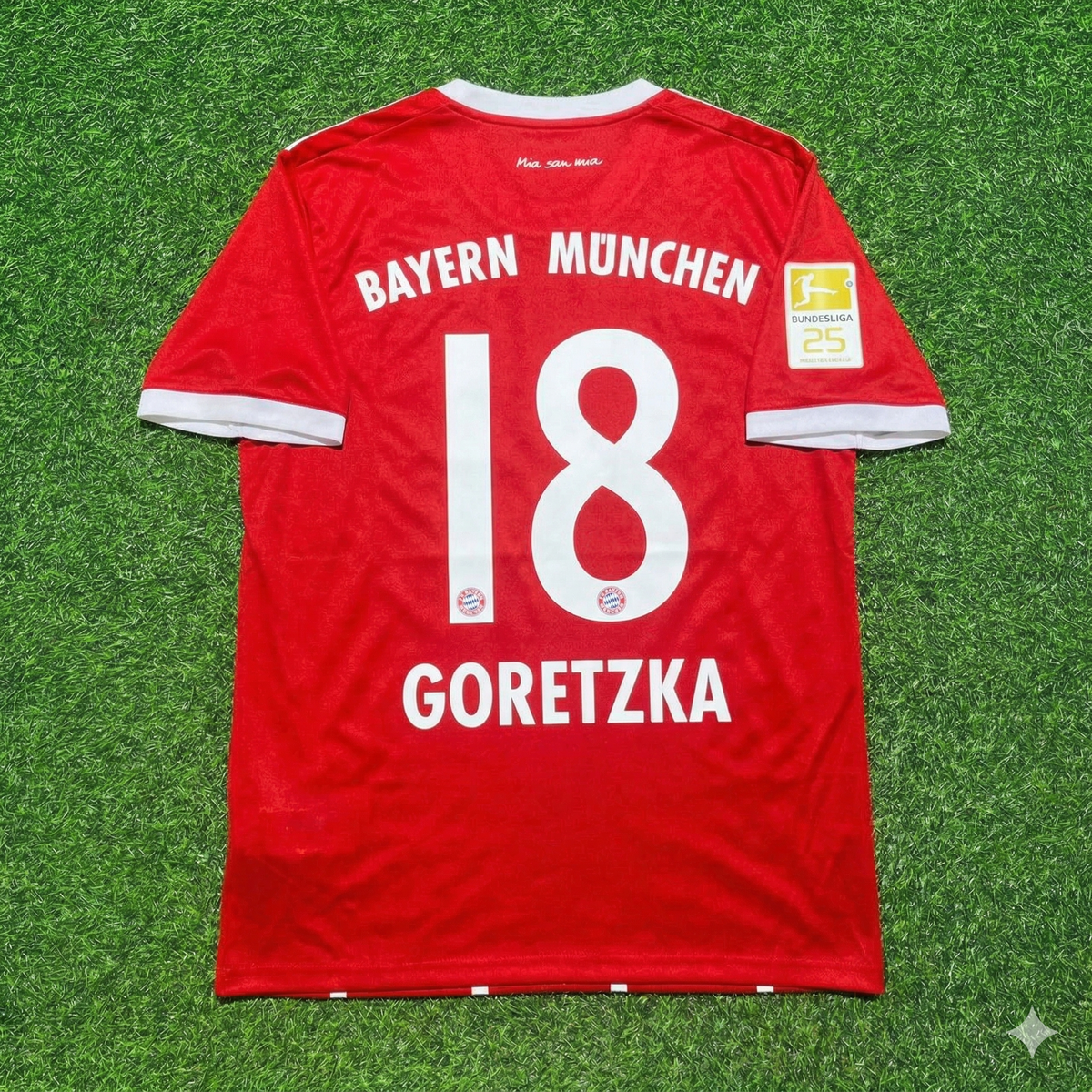 2017/18 Leon Goretzka Bayern Munich Retro Home Football Jersey – Back View