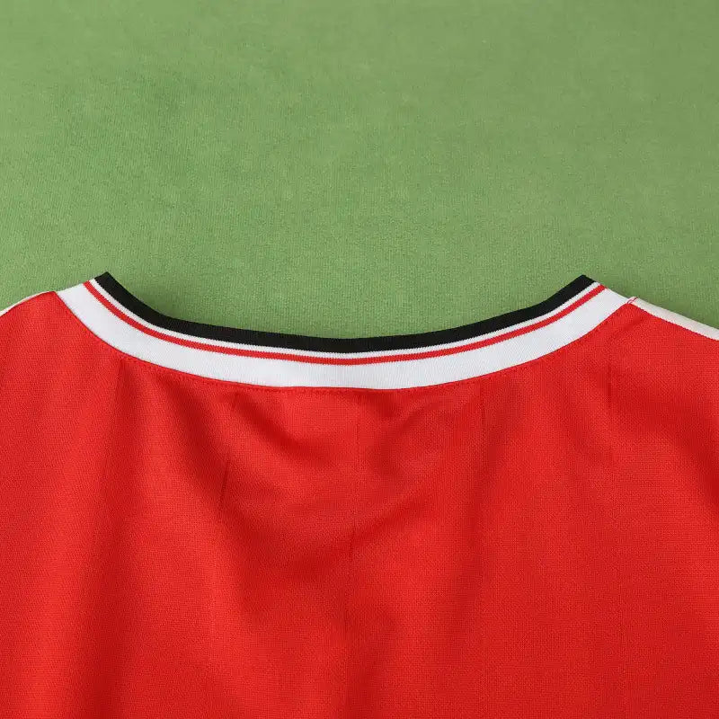 Manchester United F.C 1984 Season Home Red Retro Jersey – 4