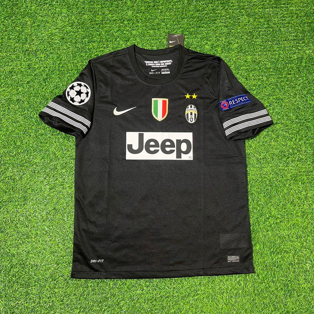 2012 Sebastian Giovinco 12- Juventus Home 2013 Season Retro Football Jersey – Front View