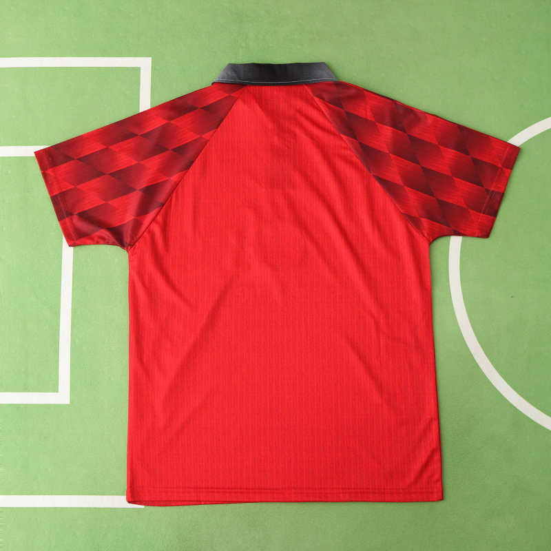 Manchester United F.C 96/97 Season Red Home Football Jersey – Front View