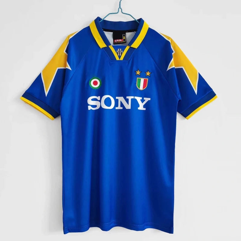 2004 Juventus Pink Black 2005 Sony Sponsor Season Retro Football Jersey – Front View