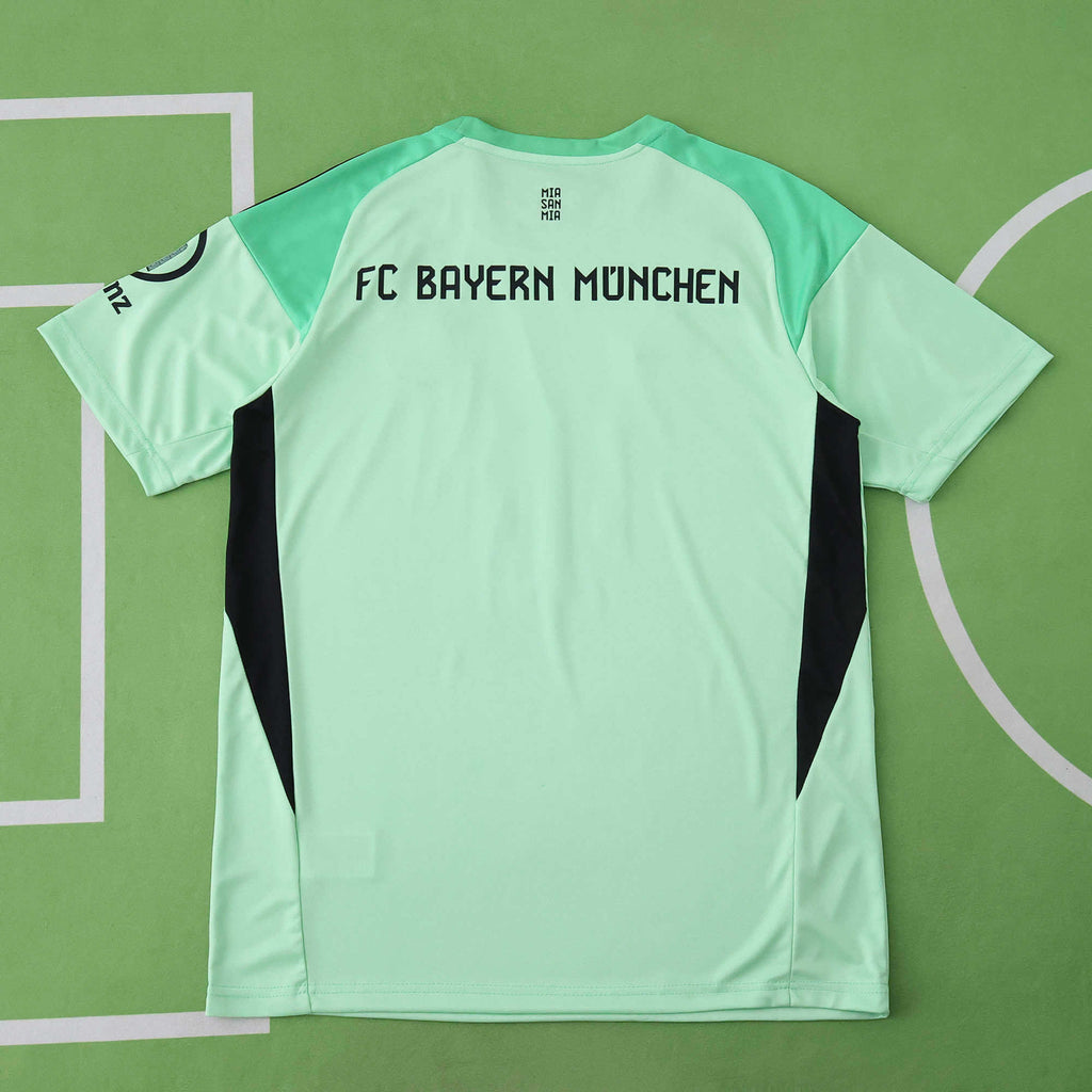 F.C Bayern München 2025-2026 Season Goalkeeper Football Jersey Trikot Maillot V2