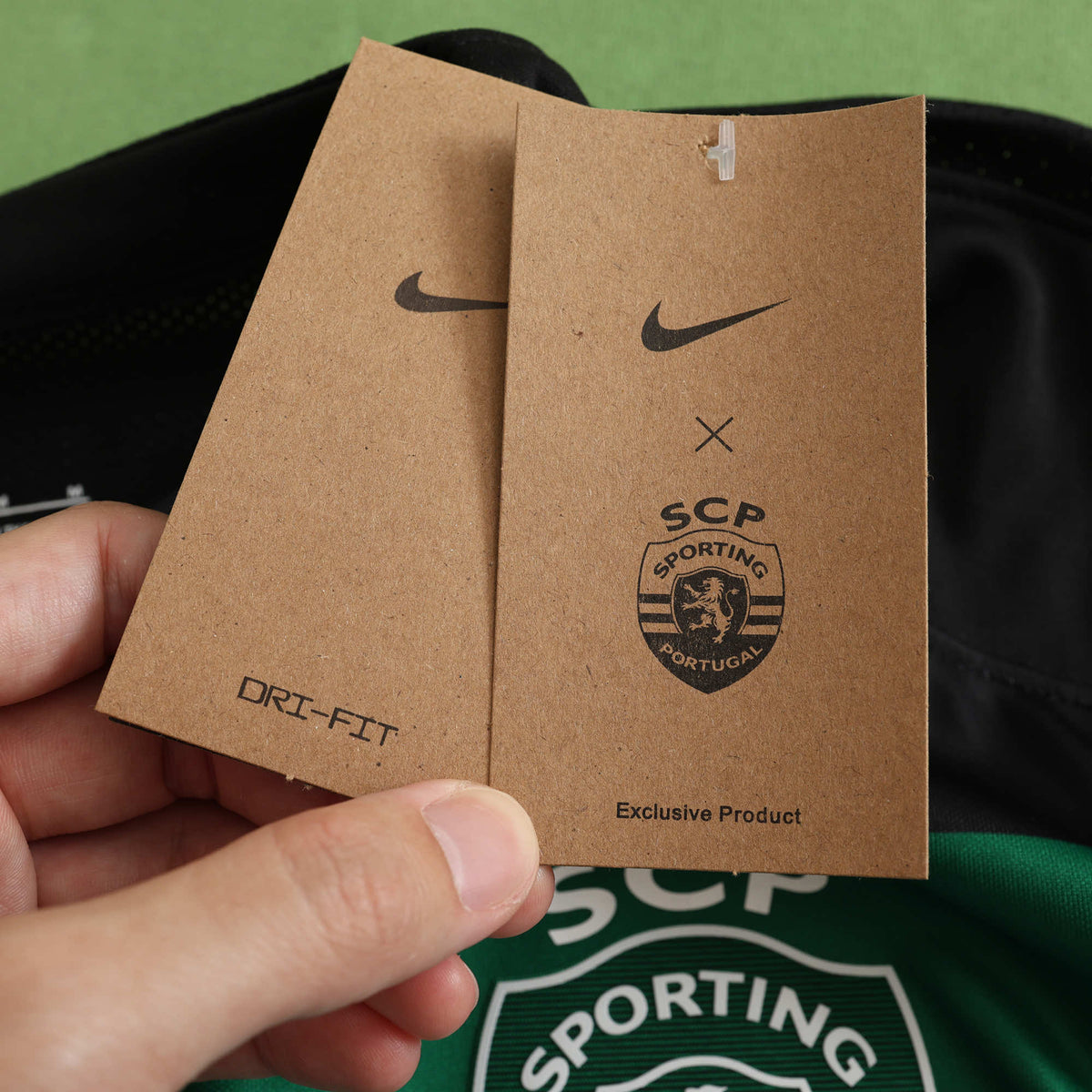 Viktor Gyökeres Sporting Lisbon Home Green Football Jersey – 14