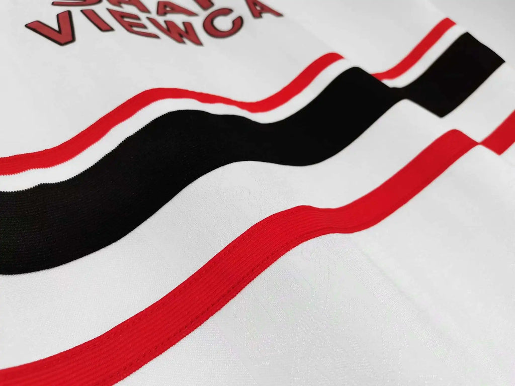 1998 Manchester United Retro 99 Retro white Football Jersey Knitwear – Detailed View