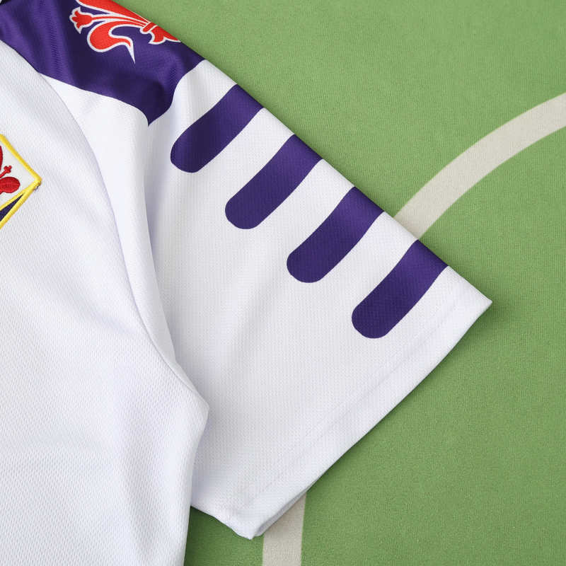 1998 Fiorentina Season Retro Football Jersey – Detailed View