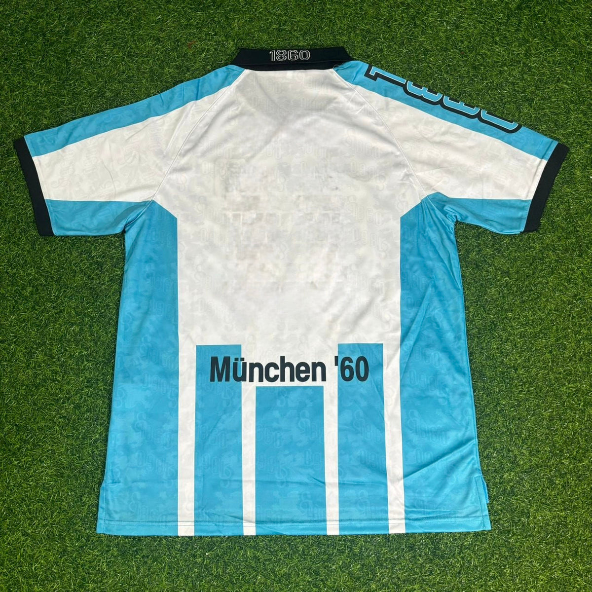 1860 München Retro Football Jersey – Detailed View