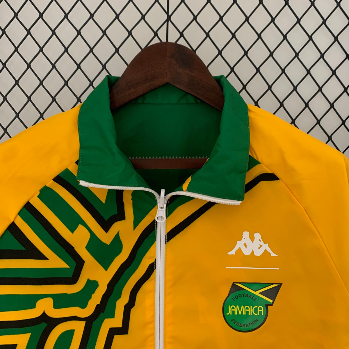 Jamaica Bob Marley Reversible Yellow Green Jacket Both Size Jacket – 6