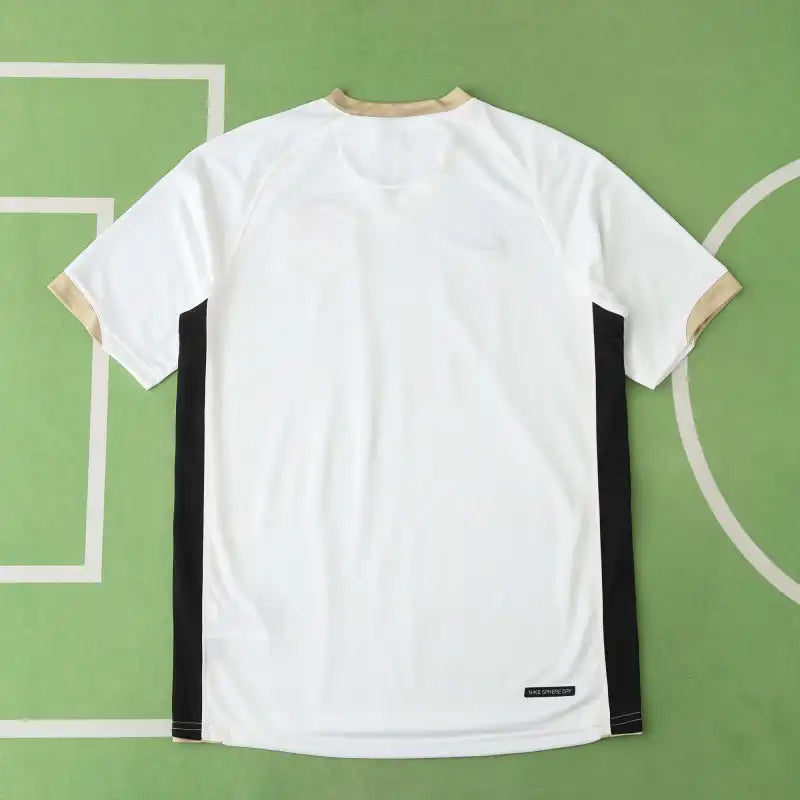 Manchester United F.C 06/07 Season Away White Retro Jersey – Detailed View