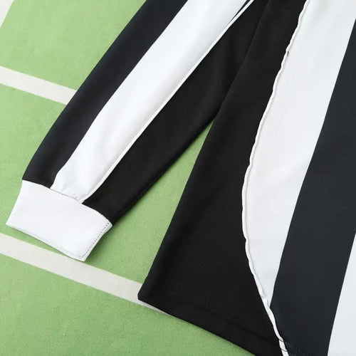 02/03 Juventus FC Home Retro Football Jersey – Front View
