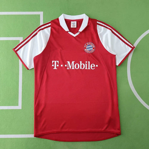 03/04 Bayern München Home Red Retro Football Jersey – Back View