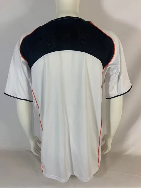 2004 Valencia CF 2005 Black Retro Football Jersey – Front View