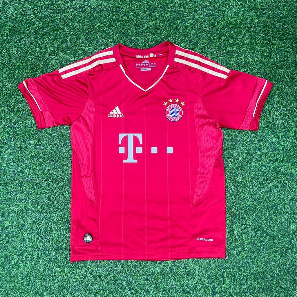 2011/13 Bastian Schweinsteiger #31 Bayern Munich Football Jersey – Front View