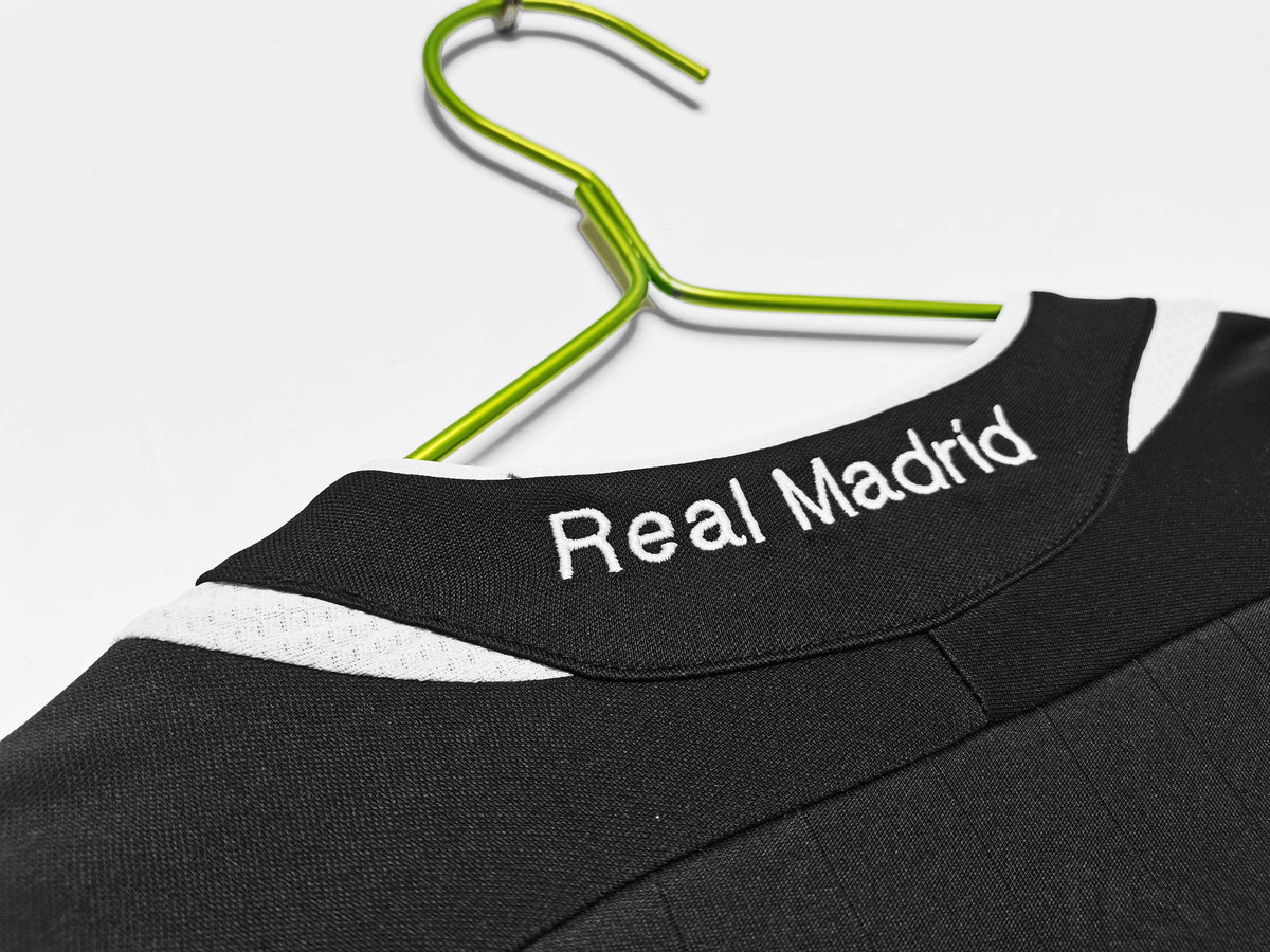 Real Madrid C.F. 2006-2007 Season Third Long Sleeve Retro Football Jersey Trikot Maillot V4