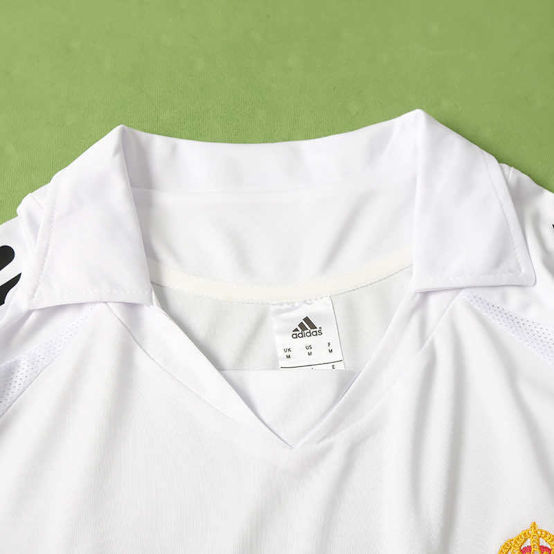Real Madrid C.F. 2005-2006 Season White Home Retro Football Jersey Trikot Maillot V3