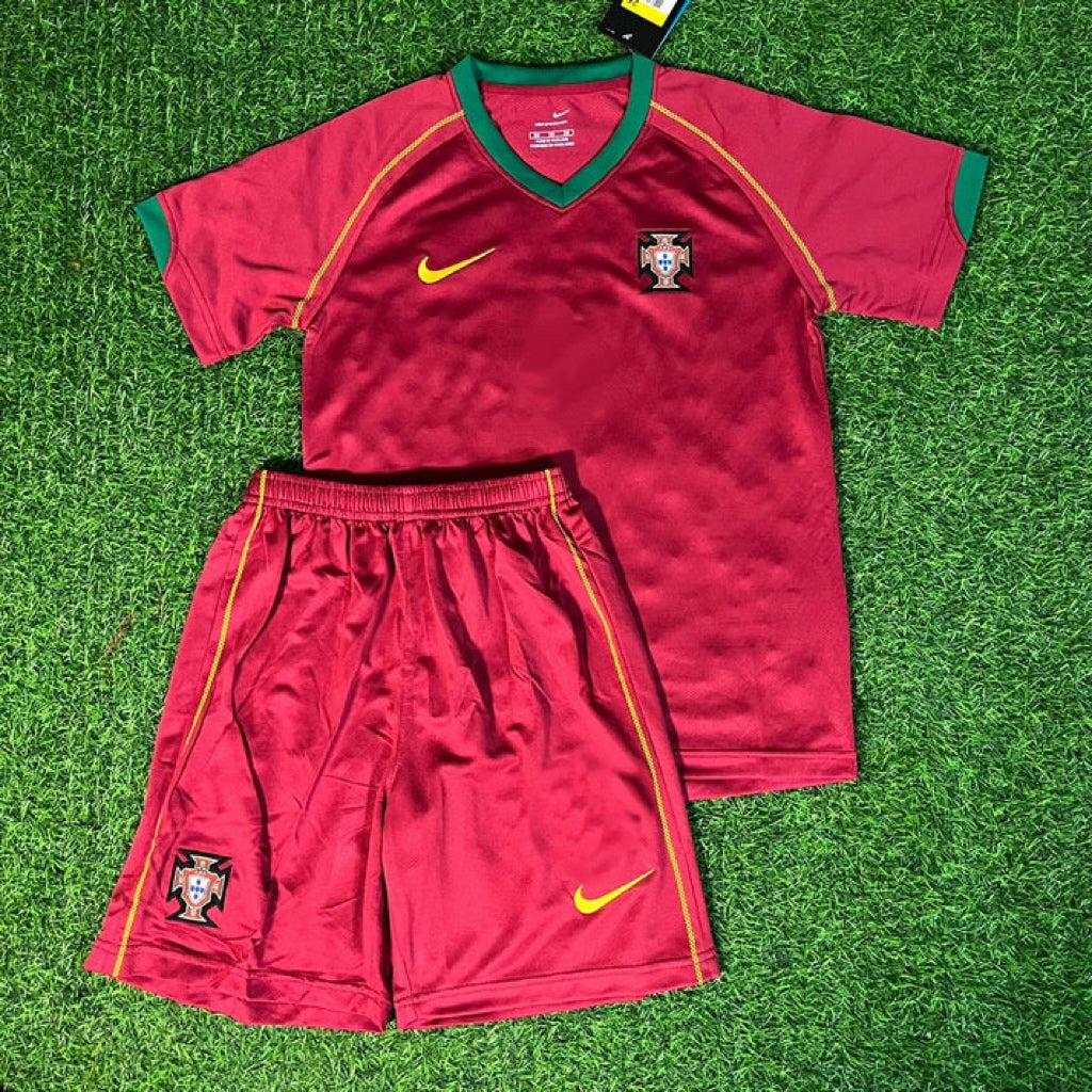 2006 Luis Nani #32 Portugal Kids Kit Kinder – Front View