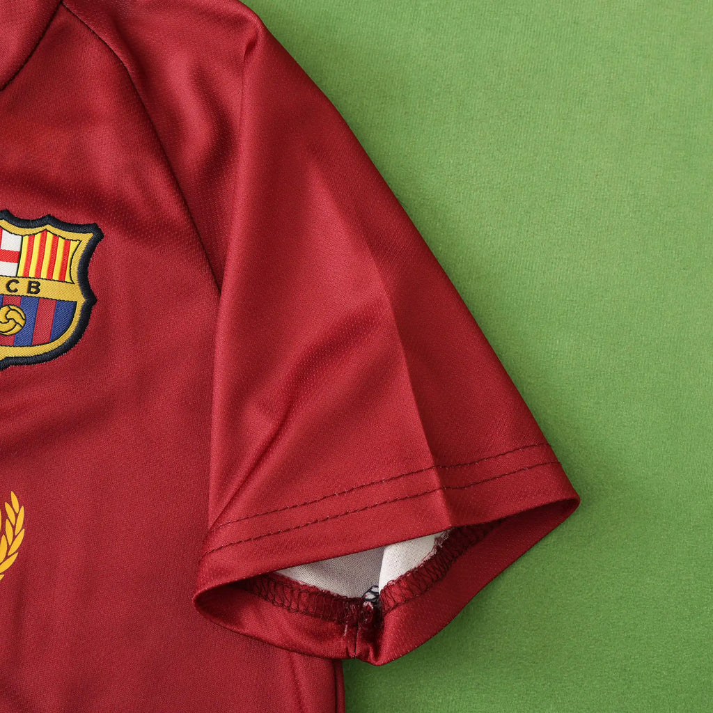 2008/09 Barcelona Home Kids Kit Kindertrui (Ages 3-13) – Detailed View