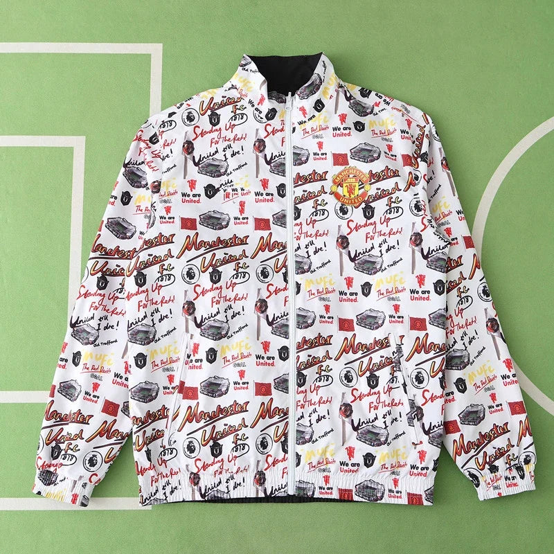 Manchester United F.C. Double Sides Windbreaker - Reversible Jacket – Detailed View