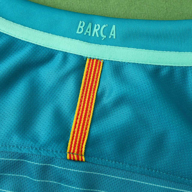 2016/17 Barcelona Season Third Retro Football Jersey – 8