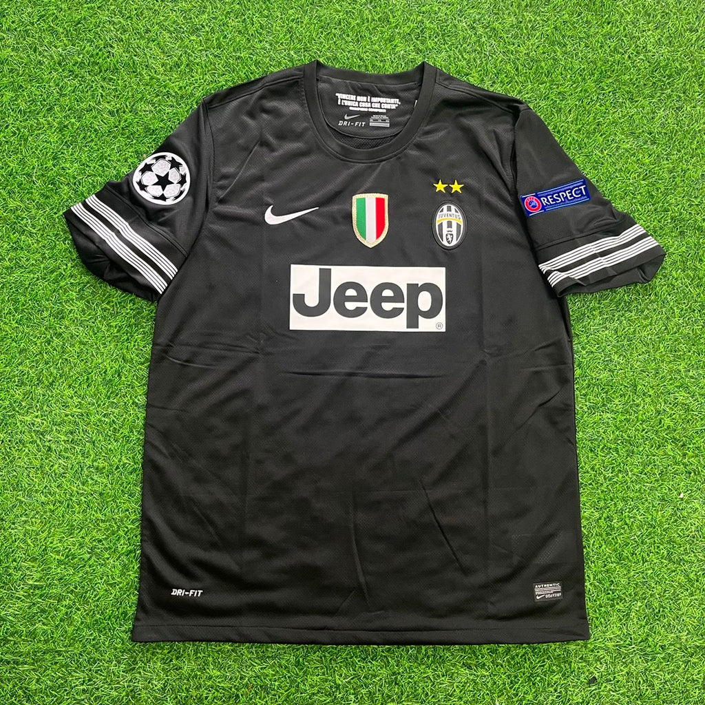 Andrea Pirlo Juventus Home 2012 2013 Season Retro Jersey – Front View